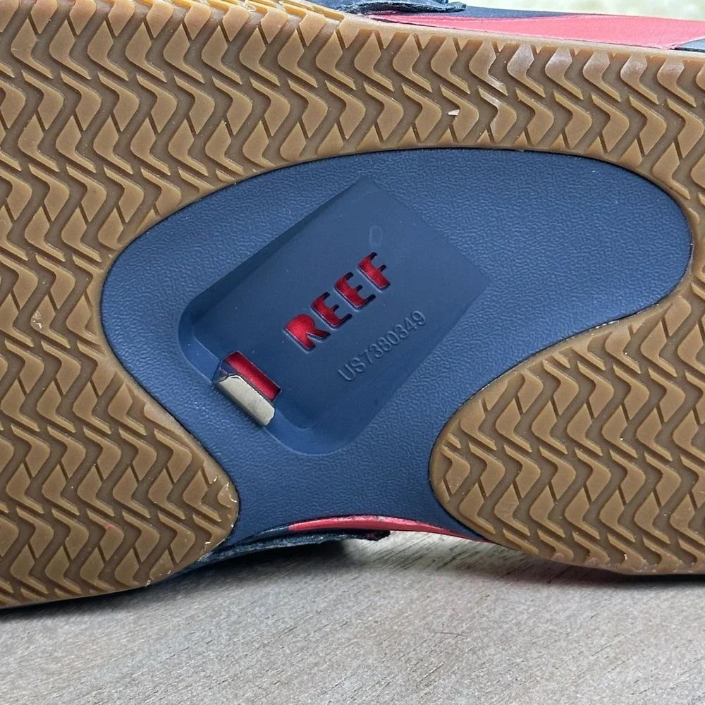 Boston Red Sox Reef Fanning Slides Mens 12 MLB Sandals Bottle Opener NWT